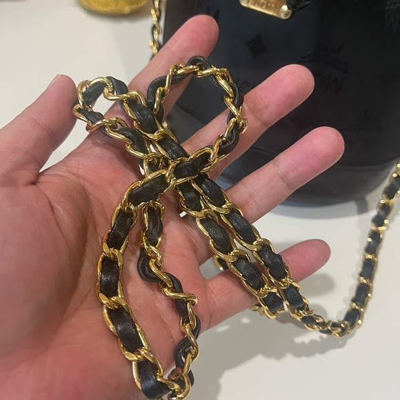 MCM SMALL VINTAGE DRAWSTRING BAG - Picture 6 of 12